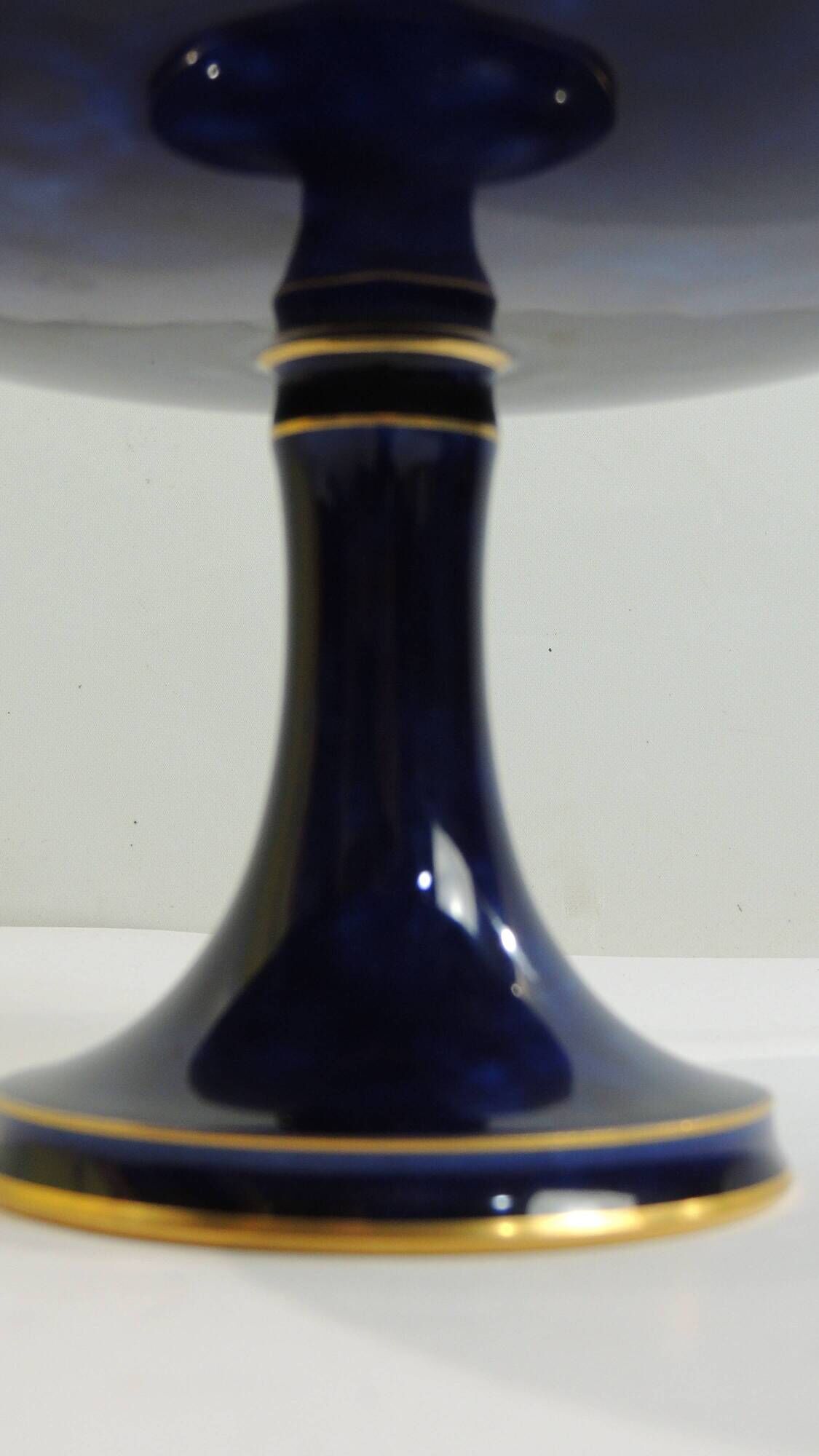 Sèvres porcelain cobalt blue footed bowl with gold rim – center