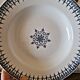4 assiettes creuses Saint Amand, service Primax en terre de fer bleue, début 1900