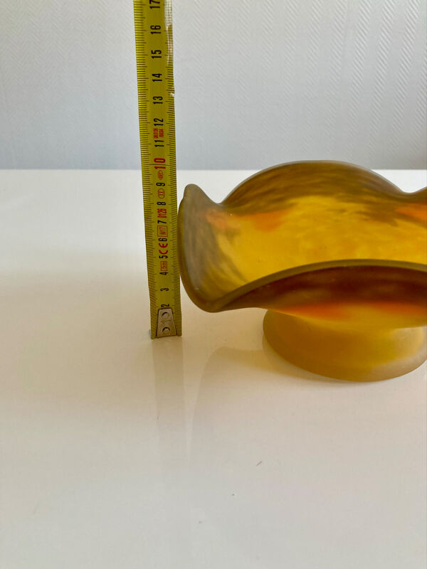 Coupe sur pied en verre Nuagé signée Muller Frères Lunéville un