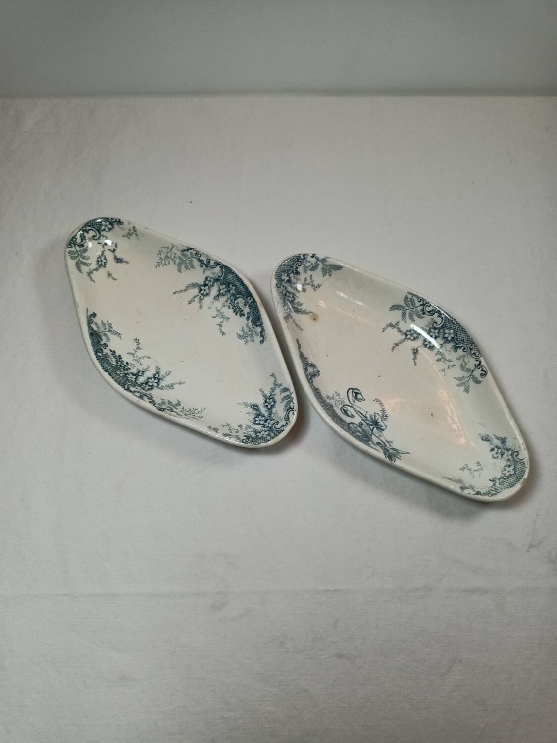 Antique Terre de Fer raviers