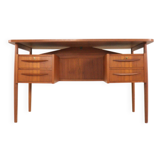 Bureau Gunnar Nielsen Tibergaard 'Ulkind'