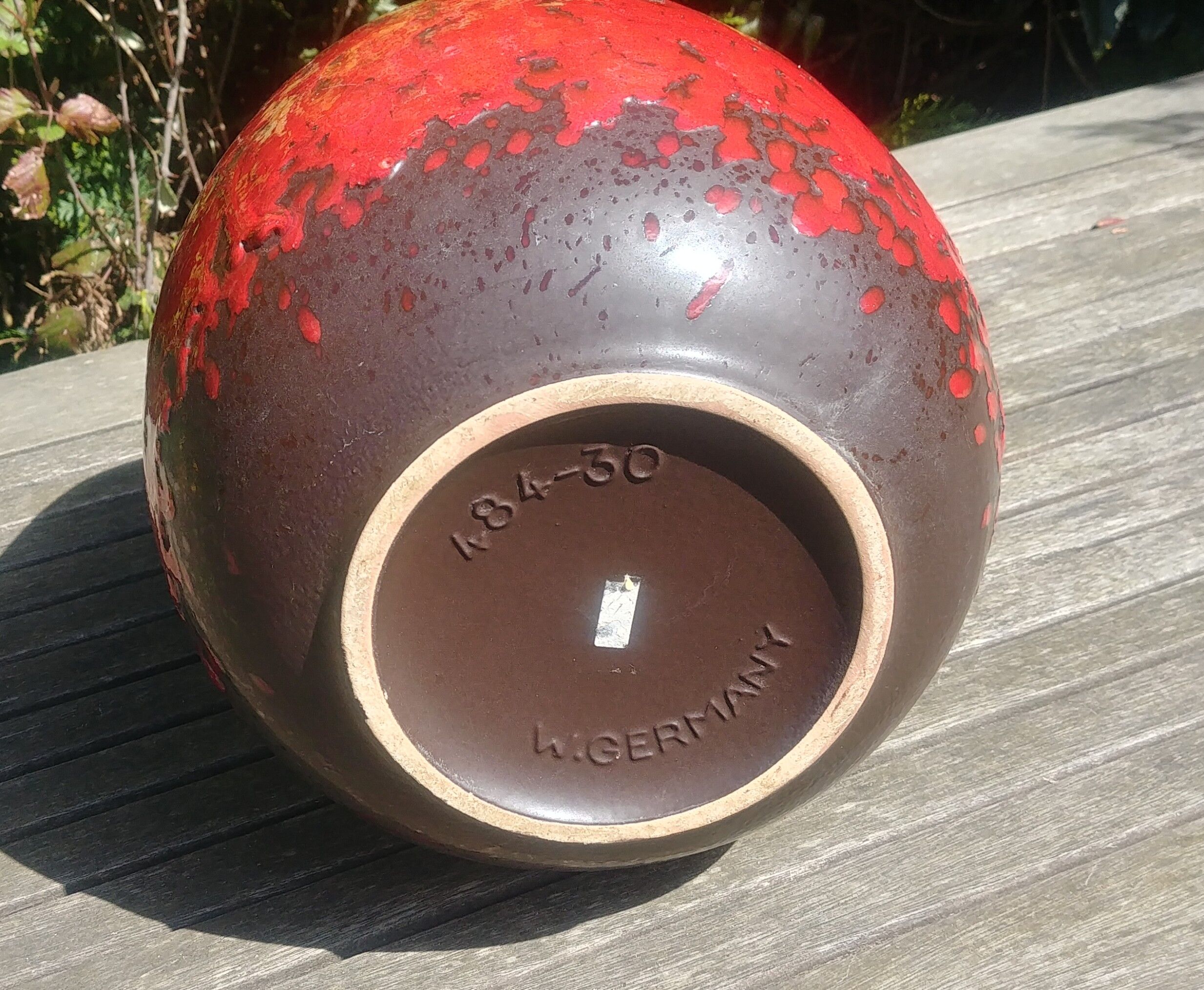 Fat Lava W.Germany 70s colors red brown chocolate vase