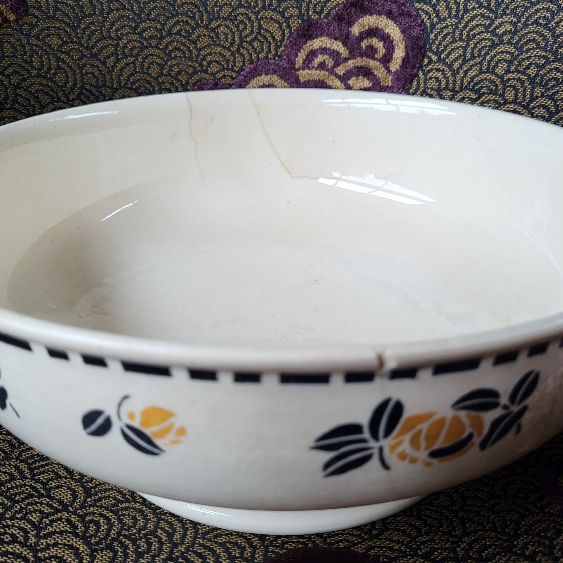 Footed salad bowl Hippolyte Boulenger • France