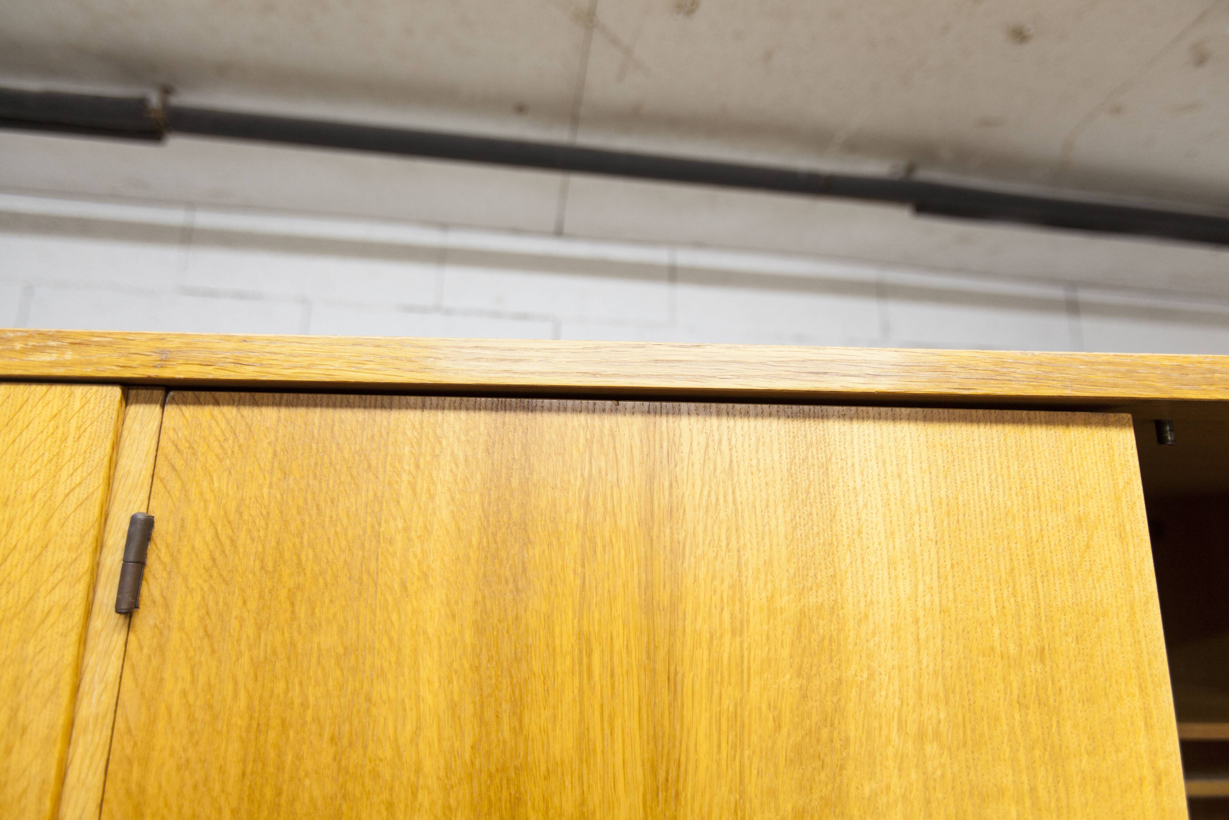 Scandinavian 3-door wardrobe in blond teak
