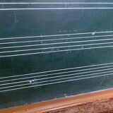 Tableau d’école pivotant sur pied