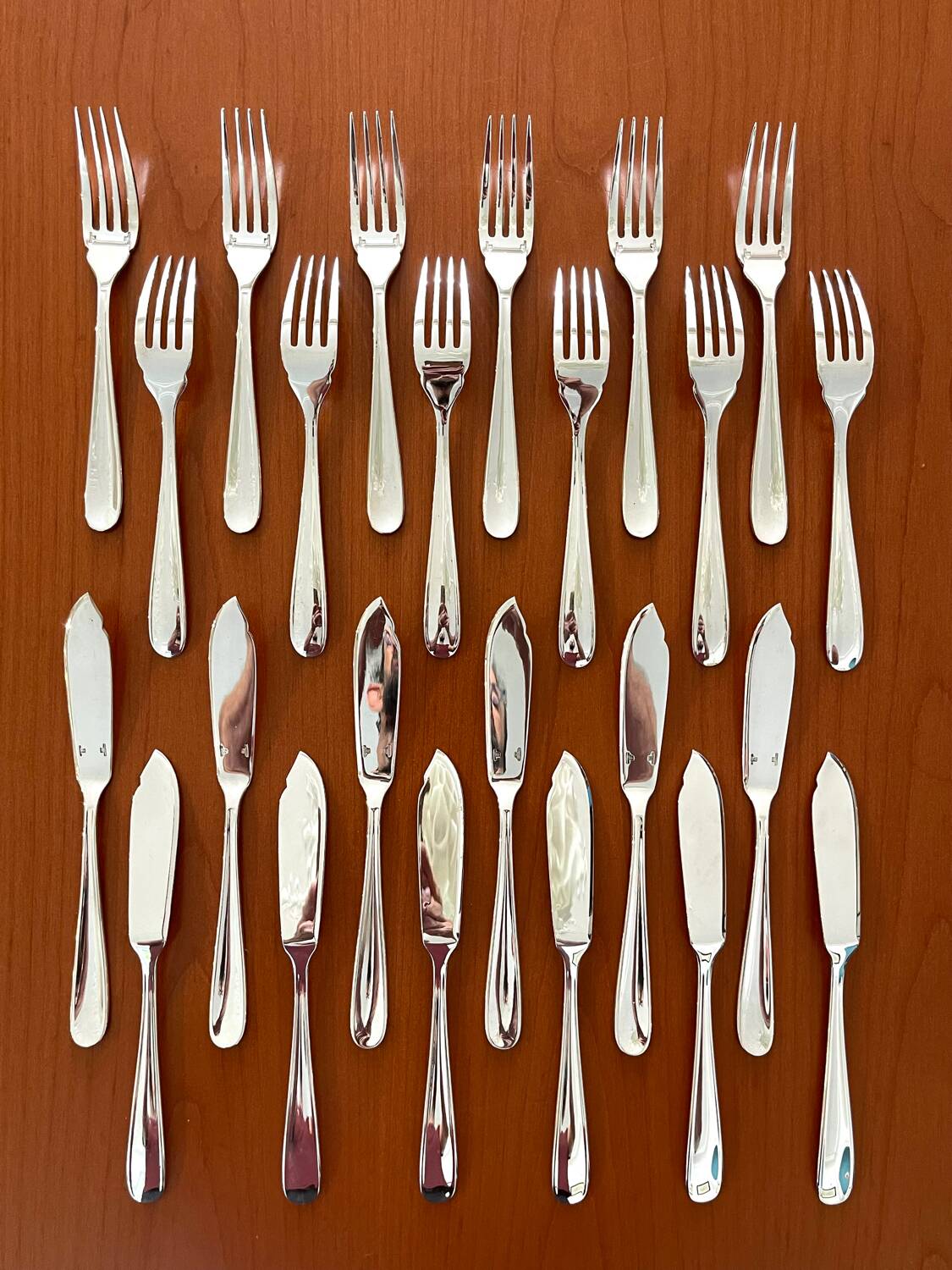 Christofle Dax model, fish cutlery