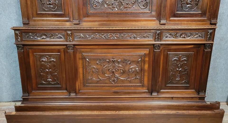 Very large Renaissance style center bed in carved walnut circa 1850