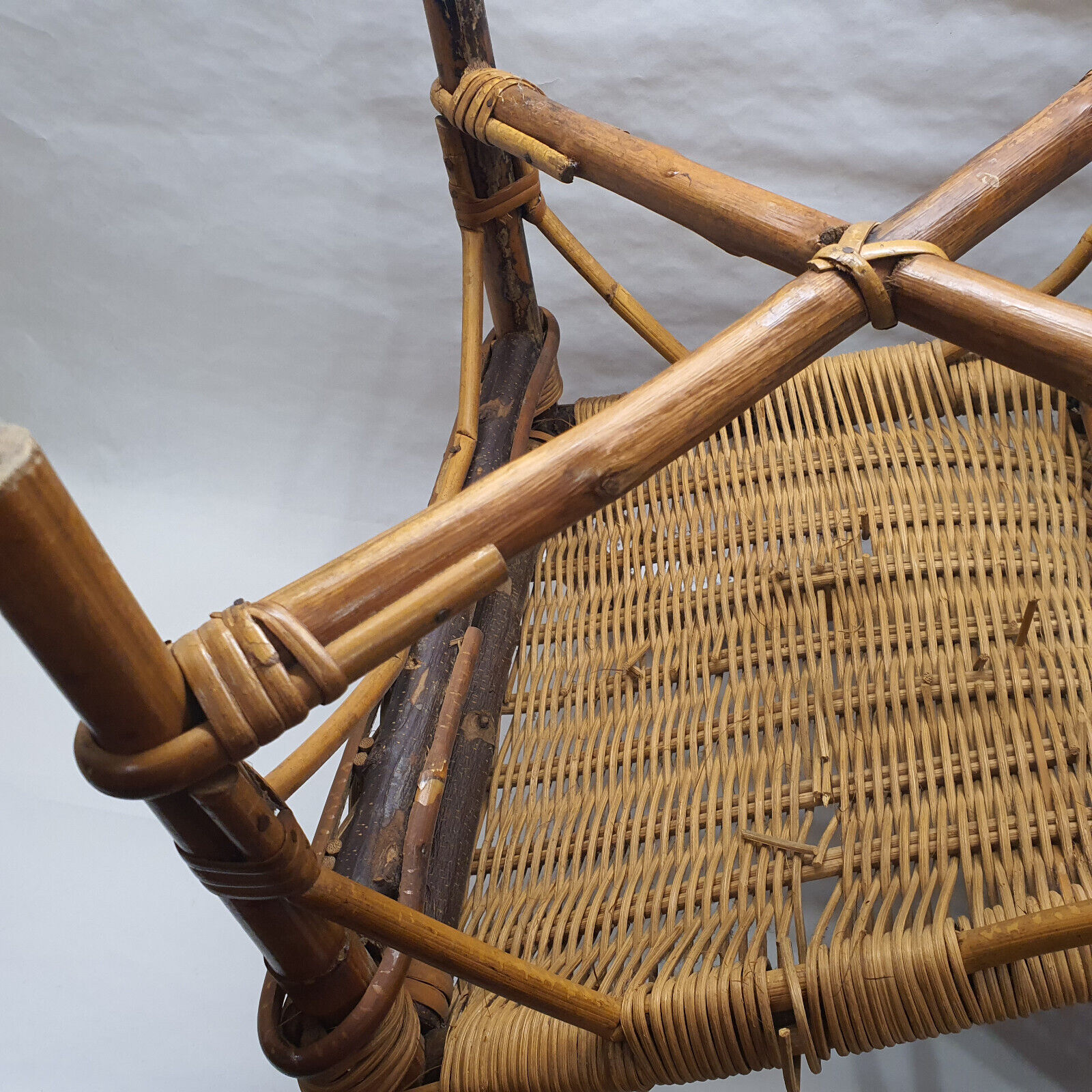 Old armchair child osier rattan 60s vintage decoration collection