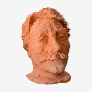 Man bust in terracotta