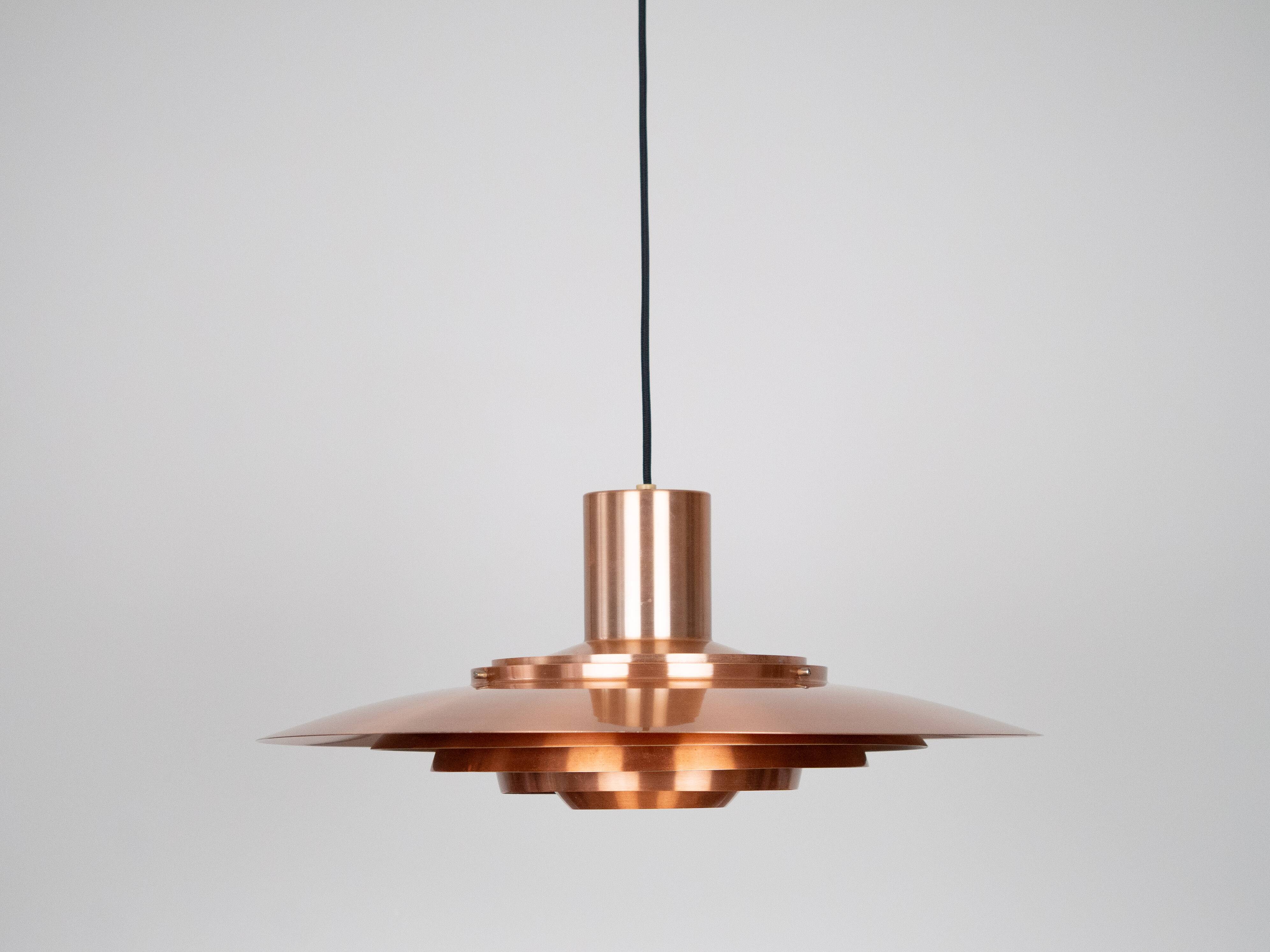 Danish vintage P376 pendant lamp by Fabricius and Kastholm. Nordisk Solar,