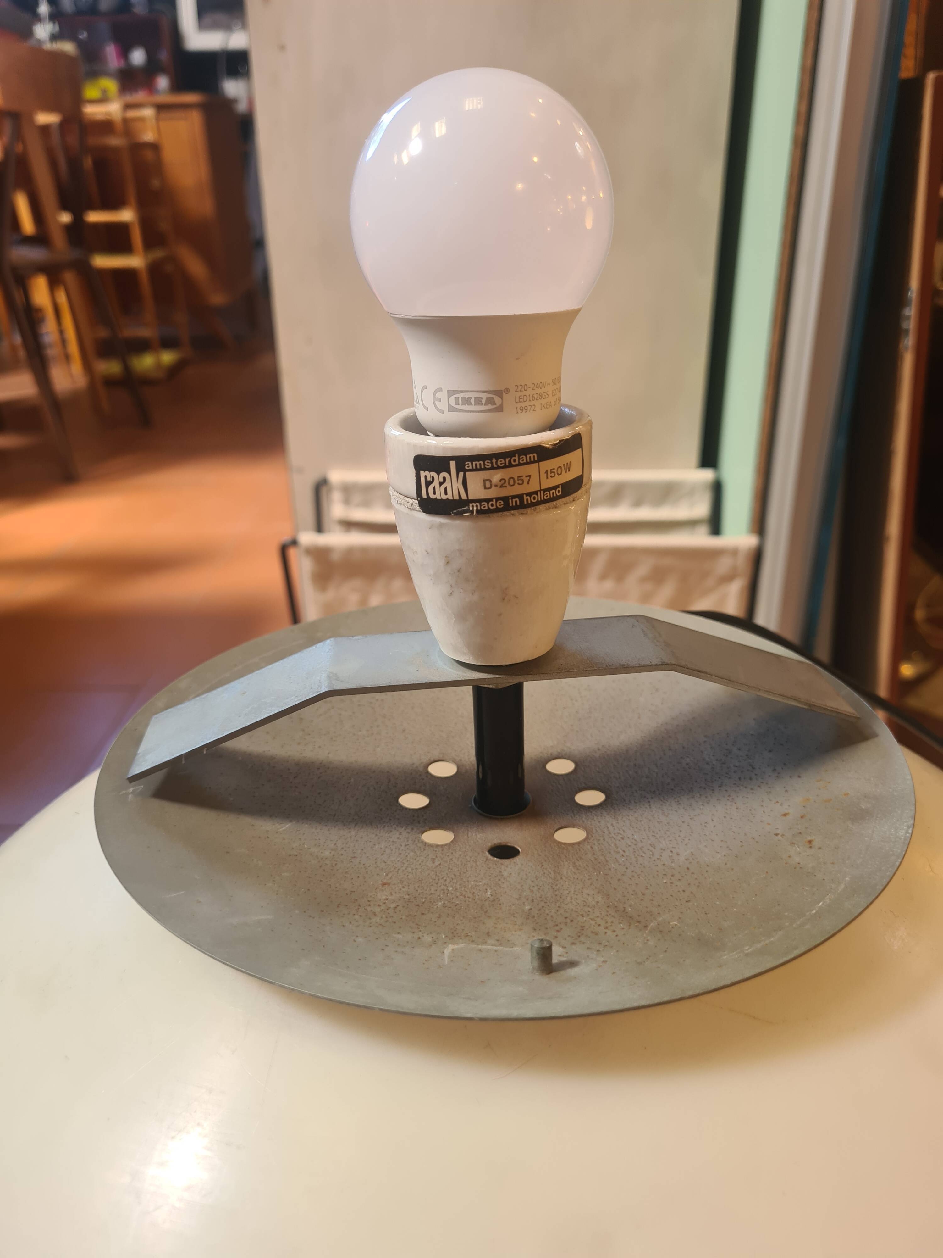 RARE LAMP RAAK MODEL SATURN YEARS 70