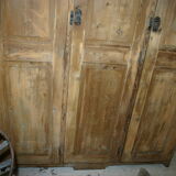 Cloakroom in coated solid wood