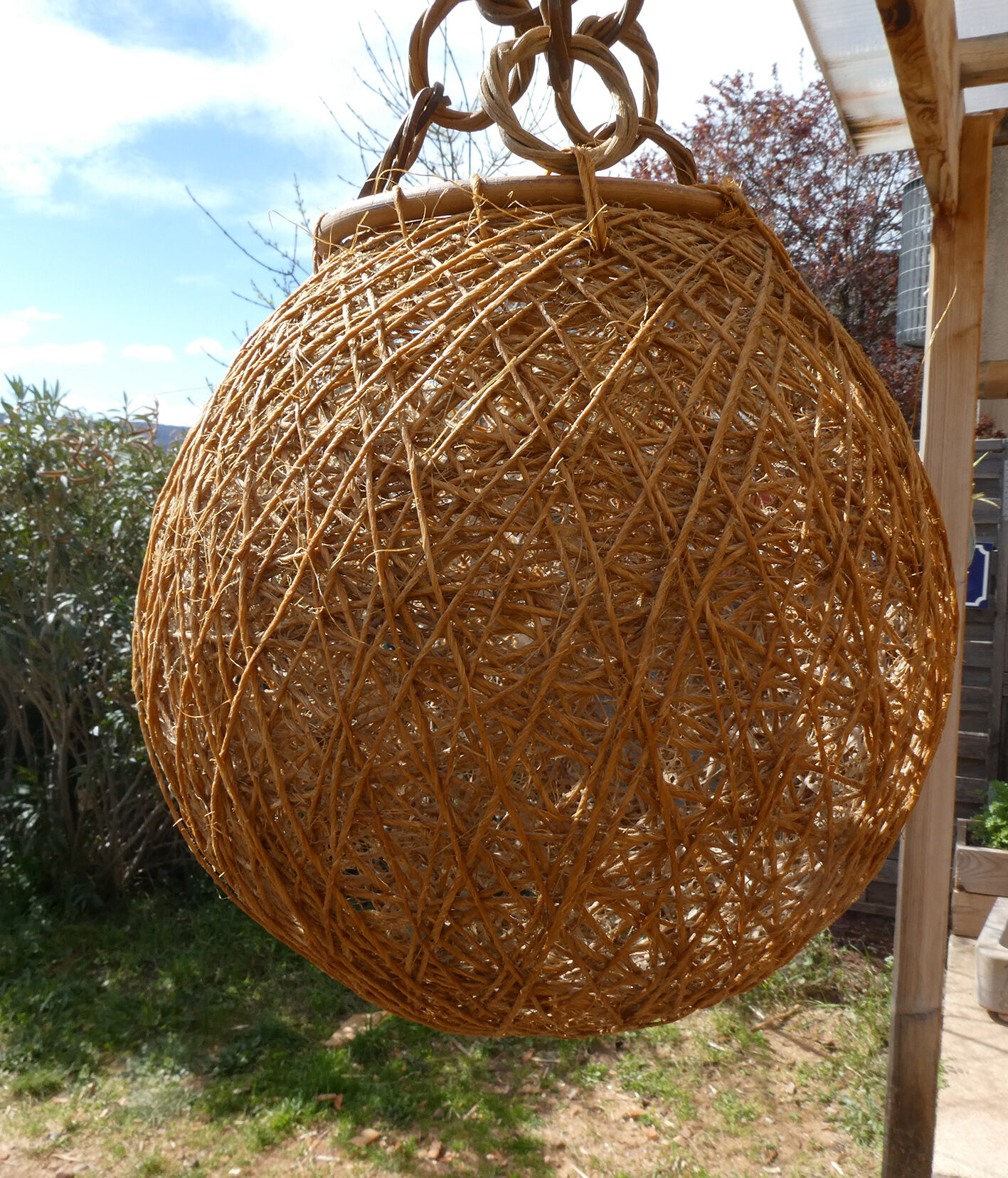 Vintage hanging lamp