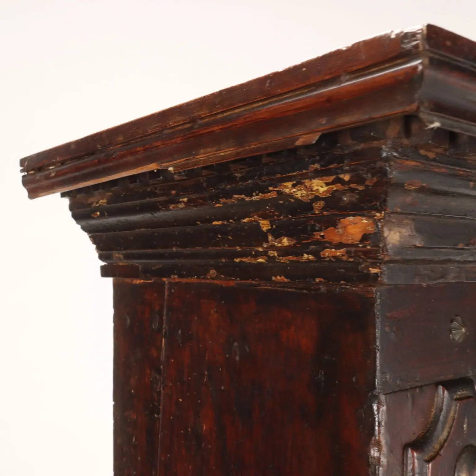Neo-baroque antique buffet in silvered pine, Italy, 19th century