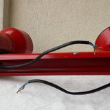 Red wall light