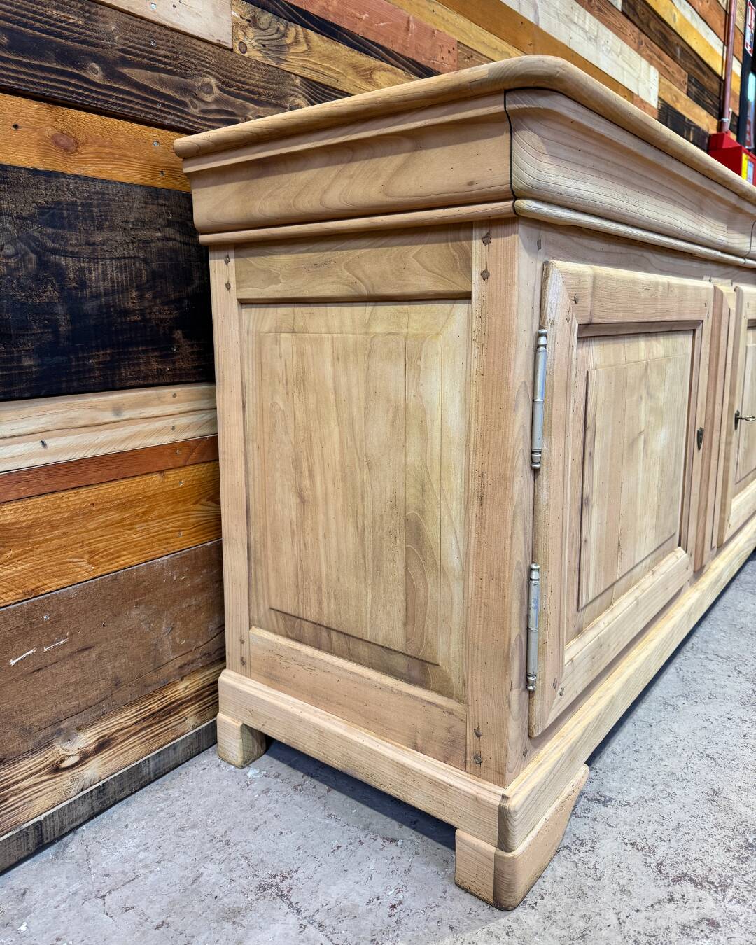 TV unit in cherry wood