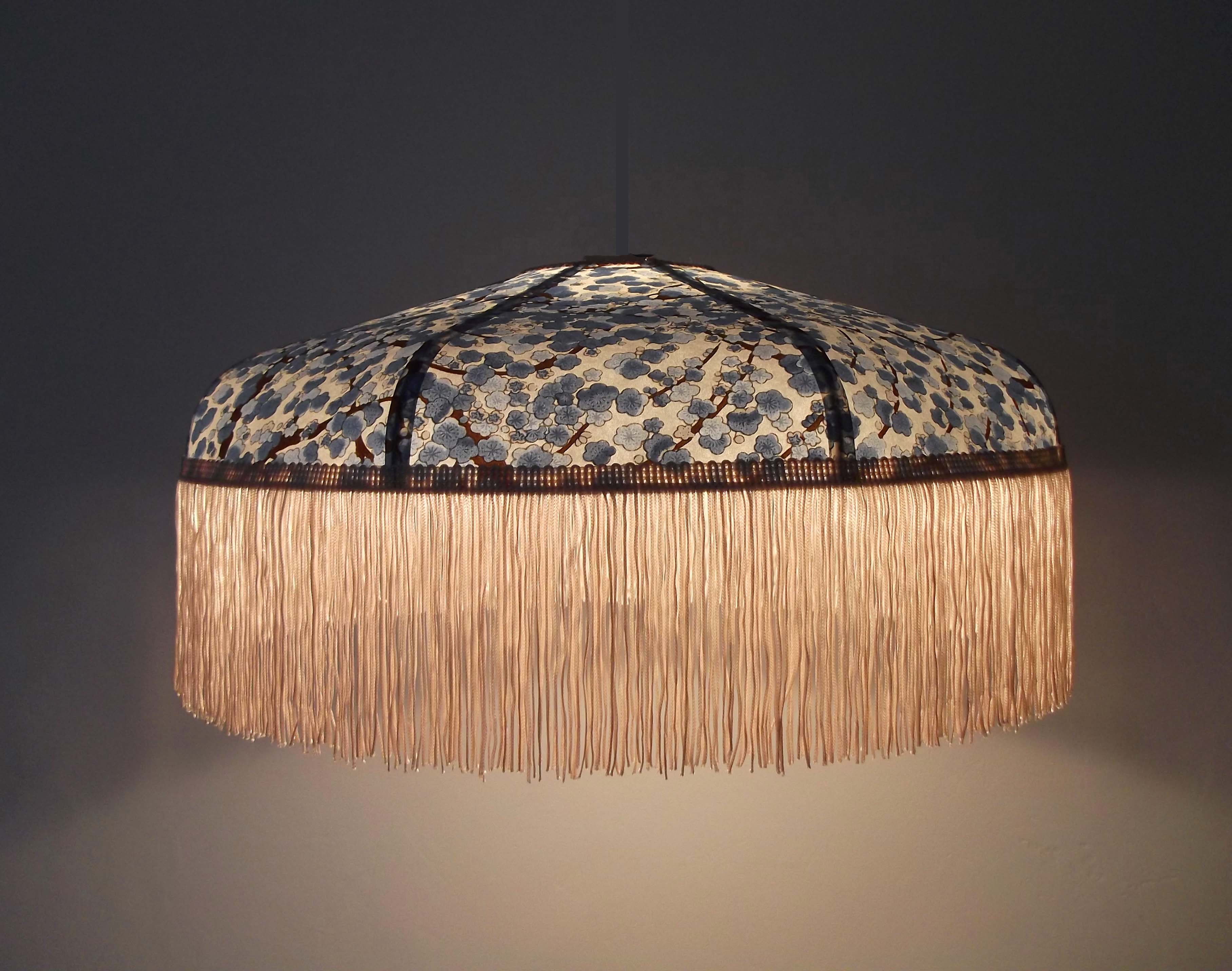 Pendant lamp "Mona" in Japanese paper.