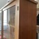 Vitrine en bois vintage