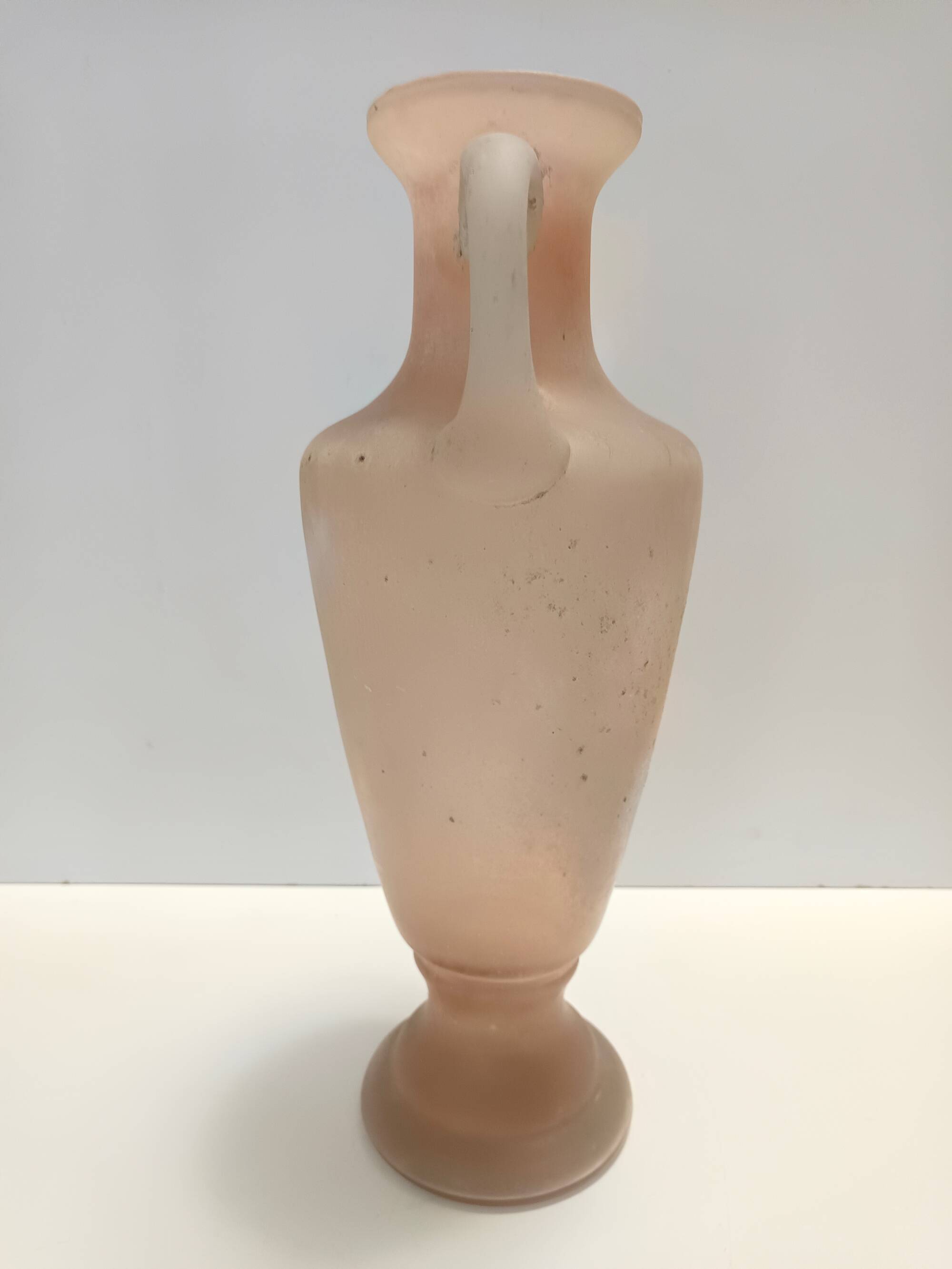 Peach Pink and White Scavo Glass Amphora Vase attr. to Seguso, Italy