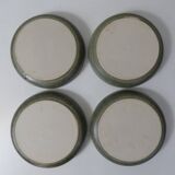 4 stoneware plates with straight edge
