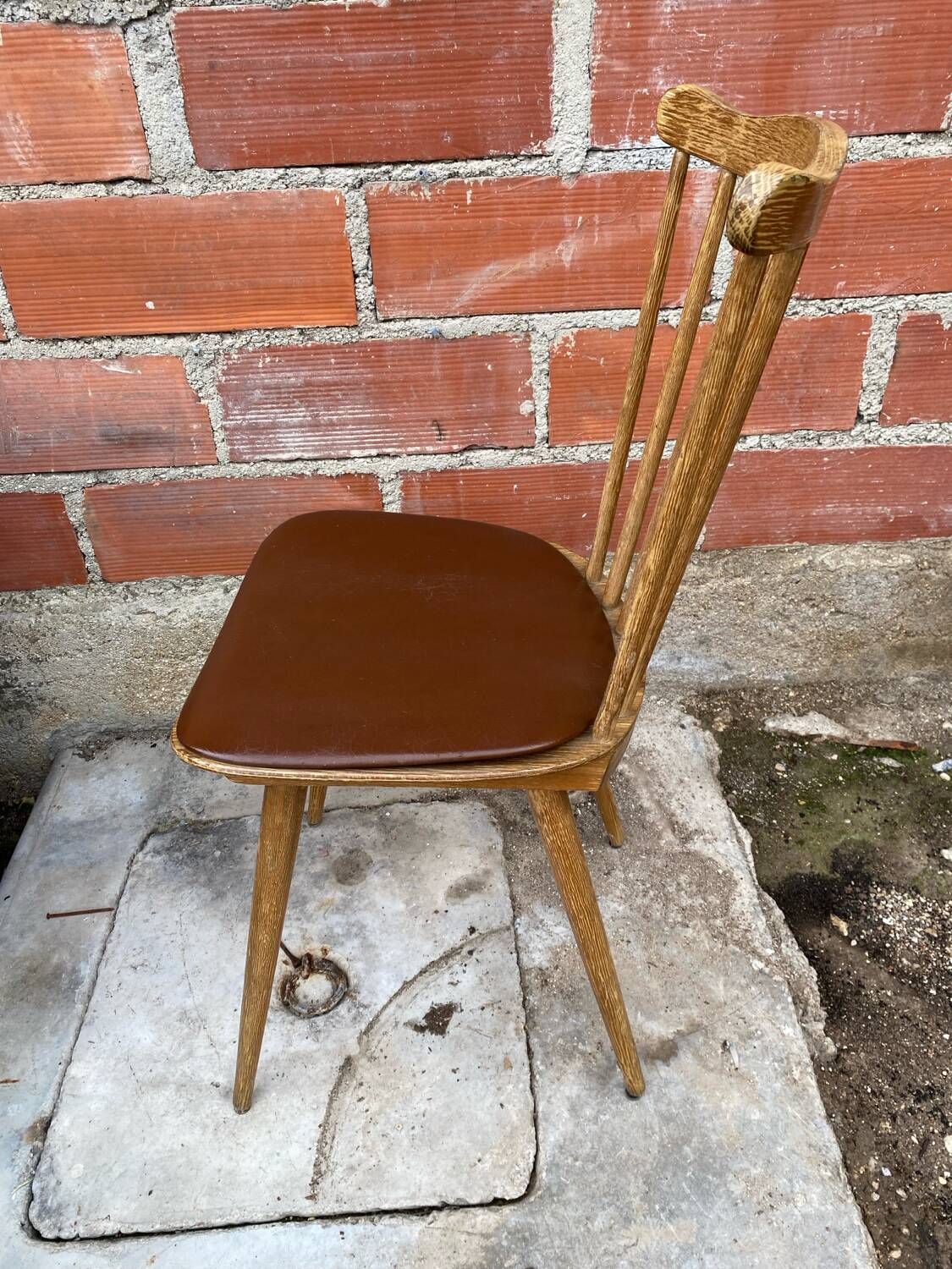Antique baumann western chair wood + vintage brown leatherette seat
