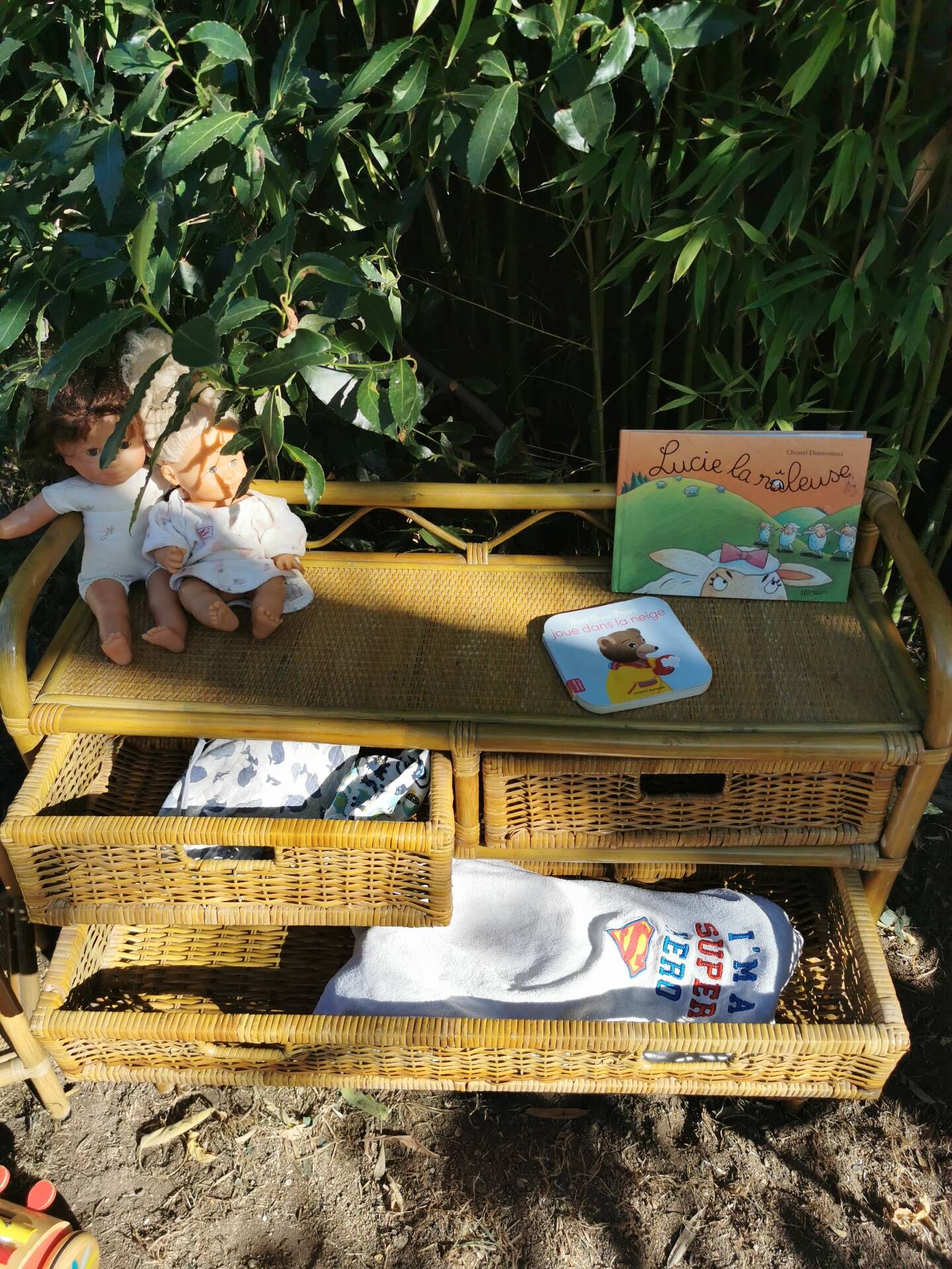 Rattan chest of drawers