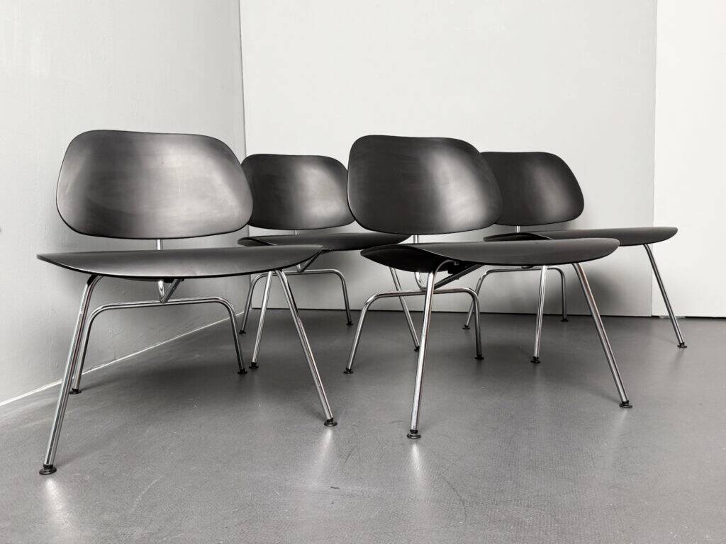 Set of 4 LCM chairs made of chrome-plated metal with black plywood by Charles & Ray Eames for Herman Miller, Germany, 1960s