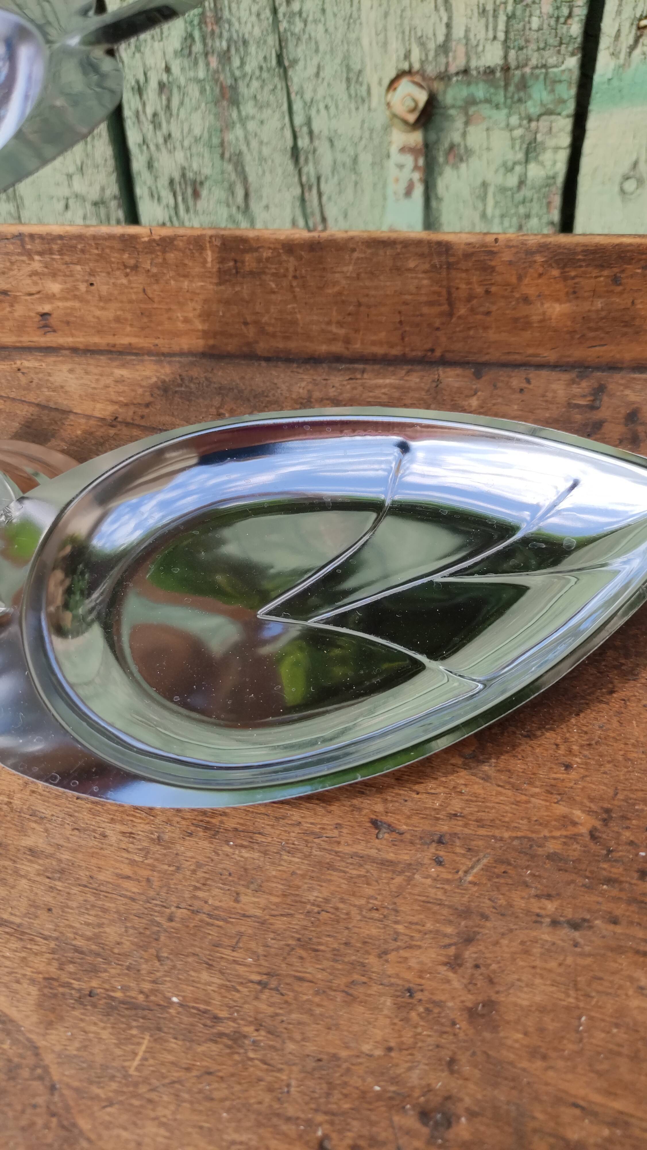 Vintage foldable table holder in silver metal