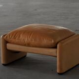 Maralunga ottoman in leather, Vico Magistretti for Cassina, Italian modern, 1973