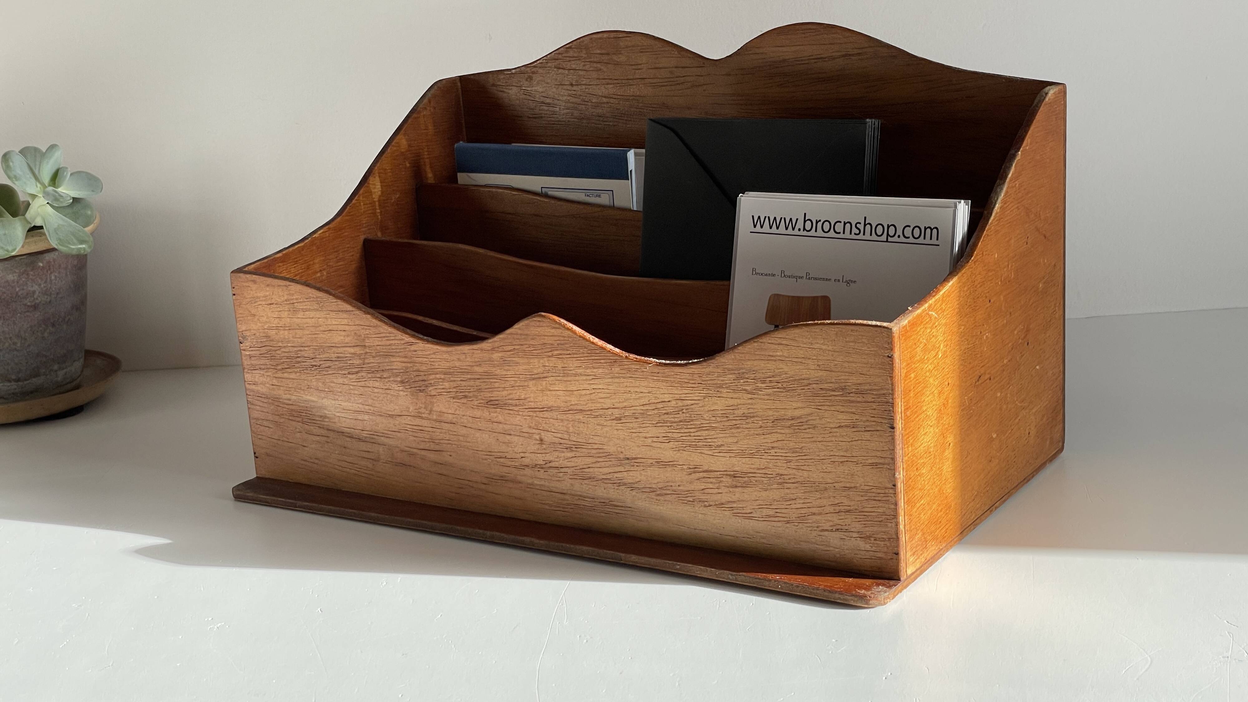 Porte courrier de bureau vintage en bois