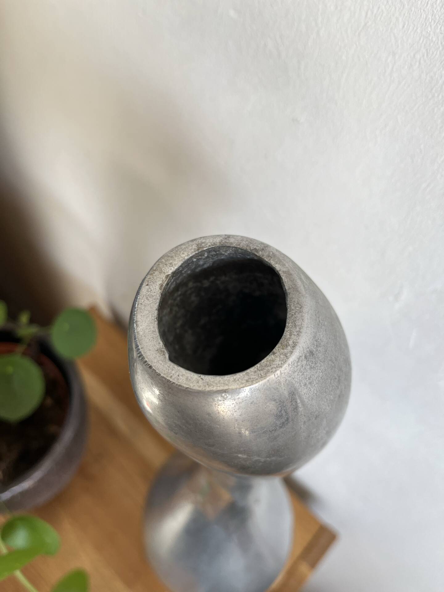 Vase vintage en métal argenté