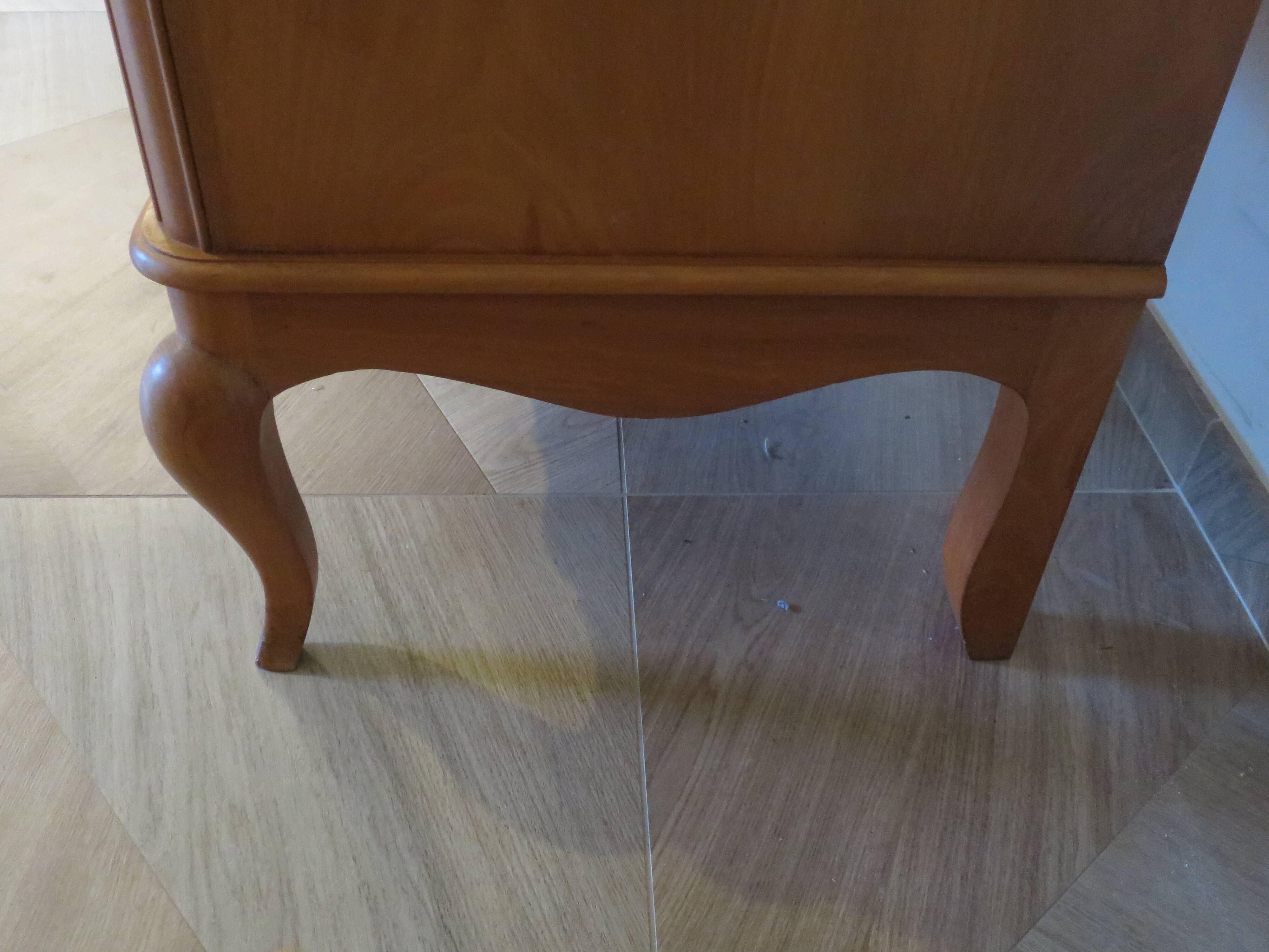 Louis XV style 3-drawer chest of drawers in solid wood