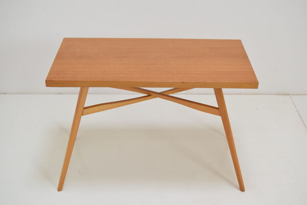 table basse vintage de Drevopodnik Holesov, années 1970