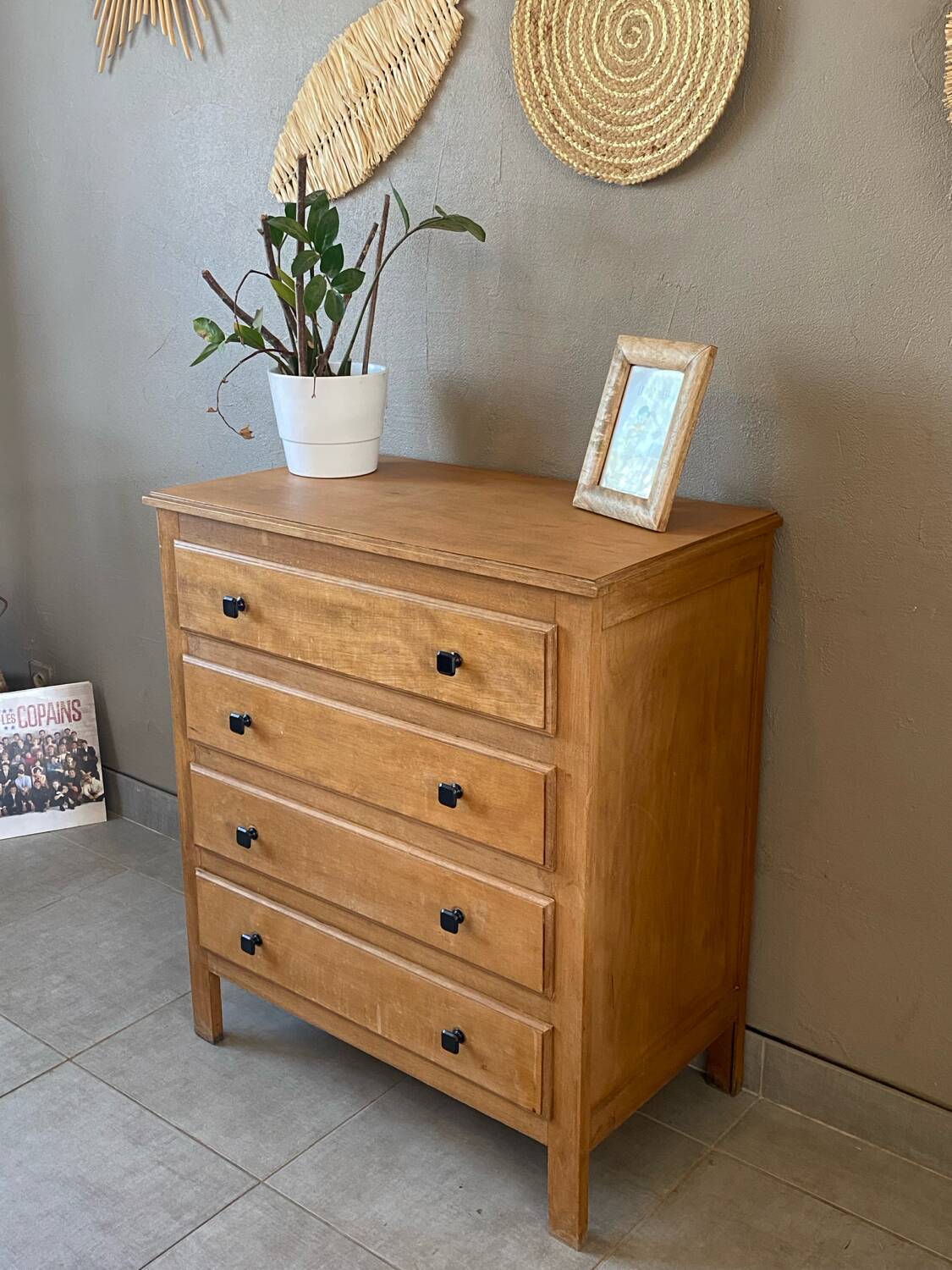 Vintage light oak chest of drawers