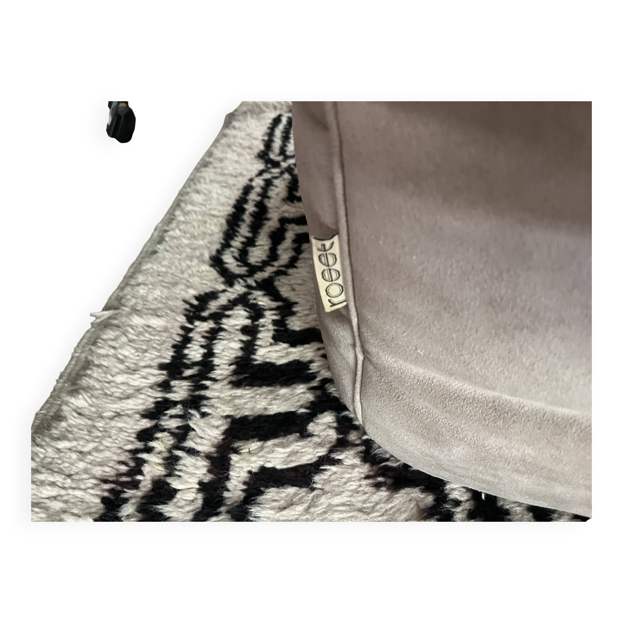 Vintage Ligne Roset pouf