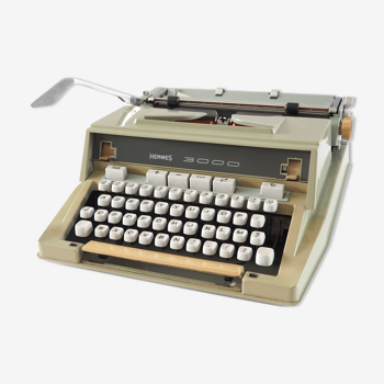 Hermes 3000 typewriter