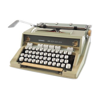 Hermes 3000 typewriter