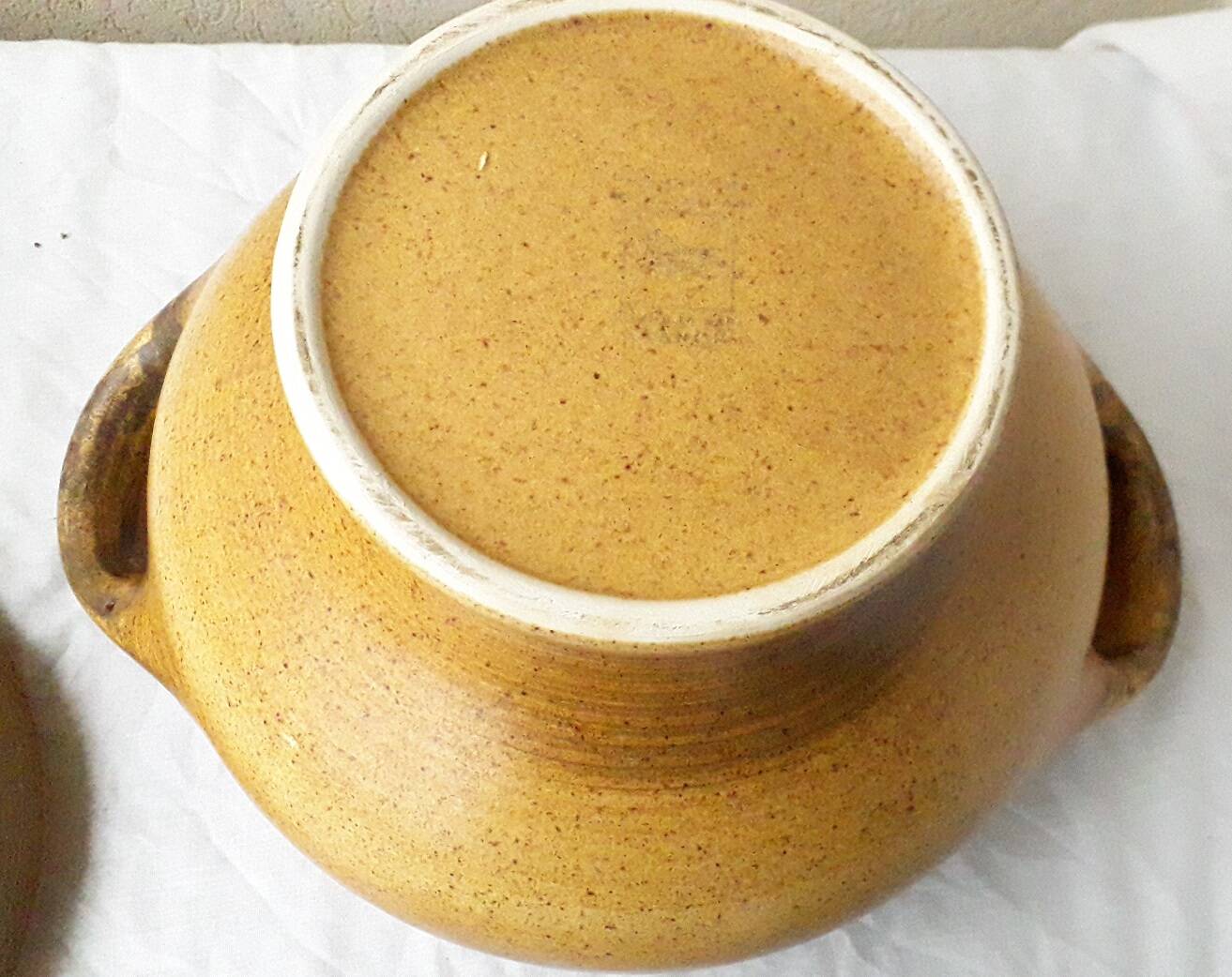 Ceramic soup tureen