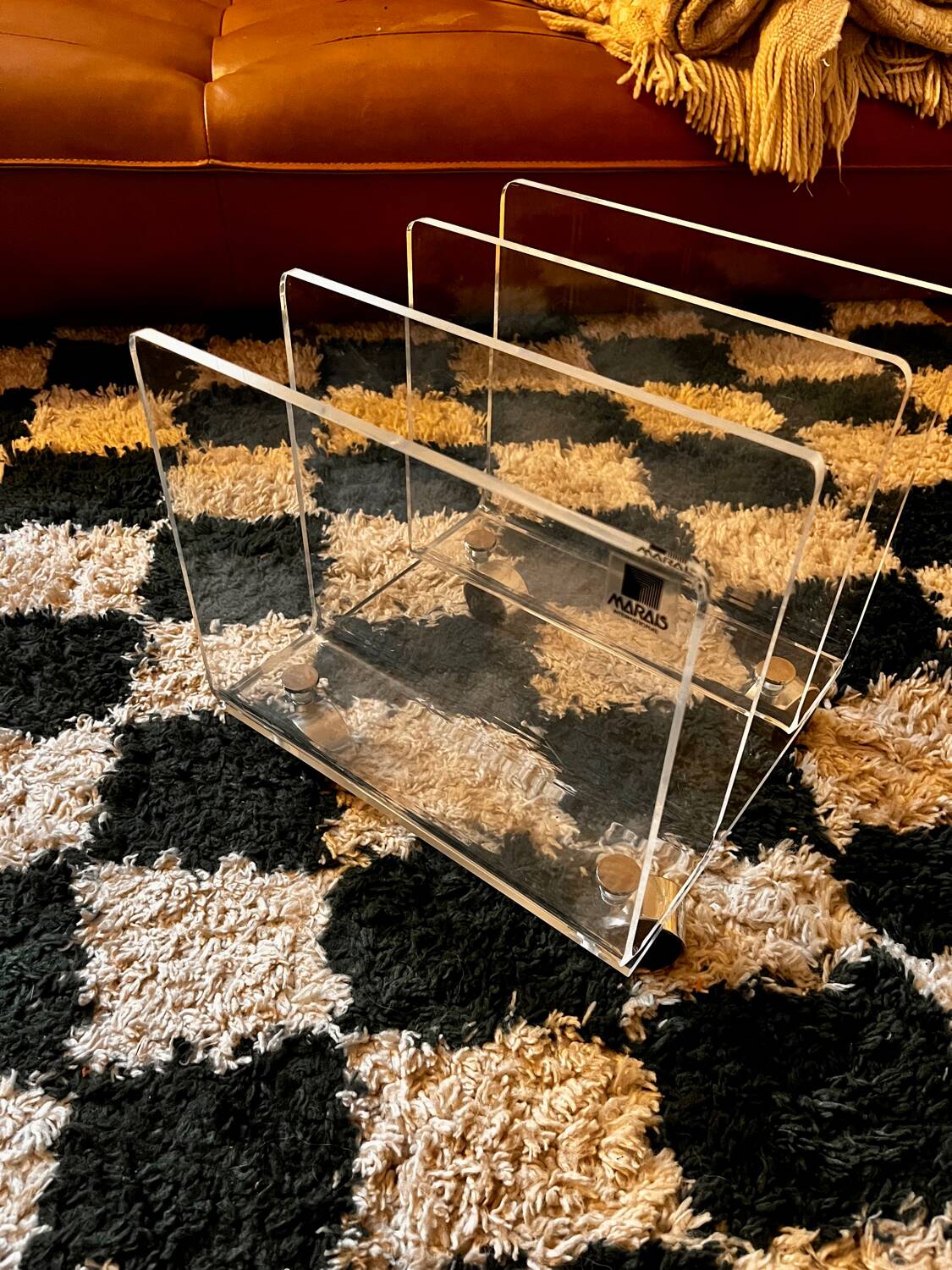 Marais International Plexiglas magazine rack