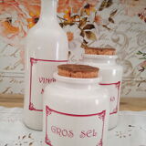 Kitchen sandstone set including a bottle and 2 cork jars