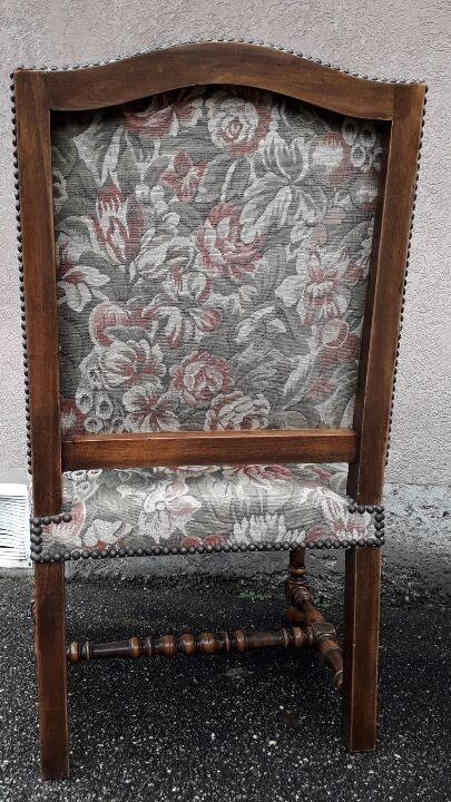 Paire de fauteuils style  Louis XIII