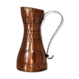 Copper vase with sean