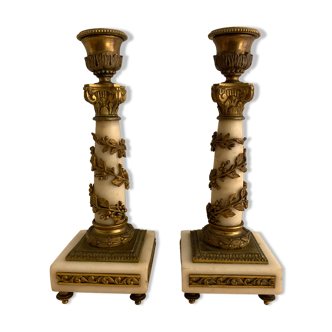 Paire de bougeoirs colonnes en bronze et marbre Napoléon III