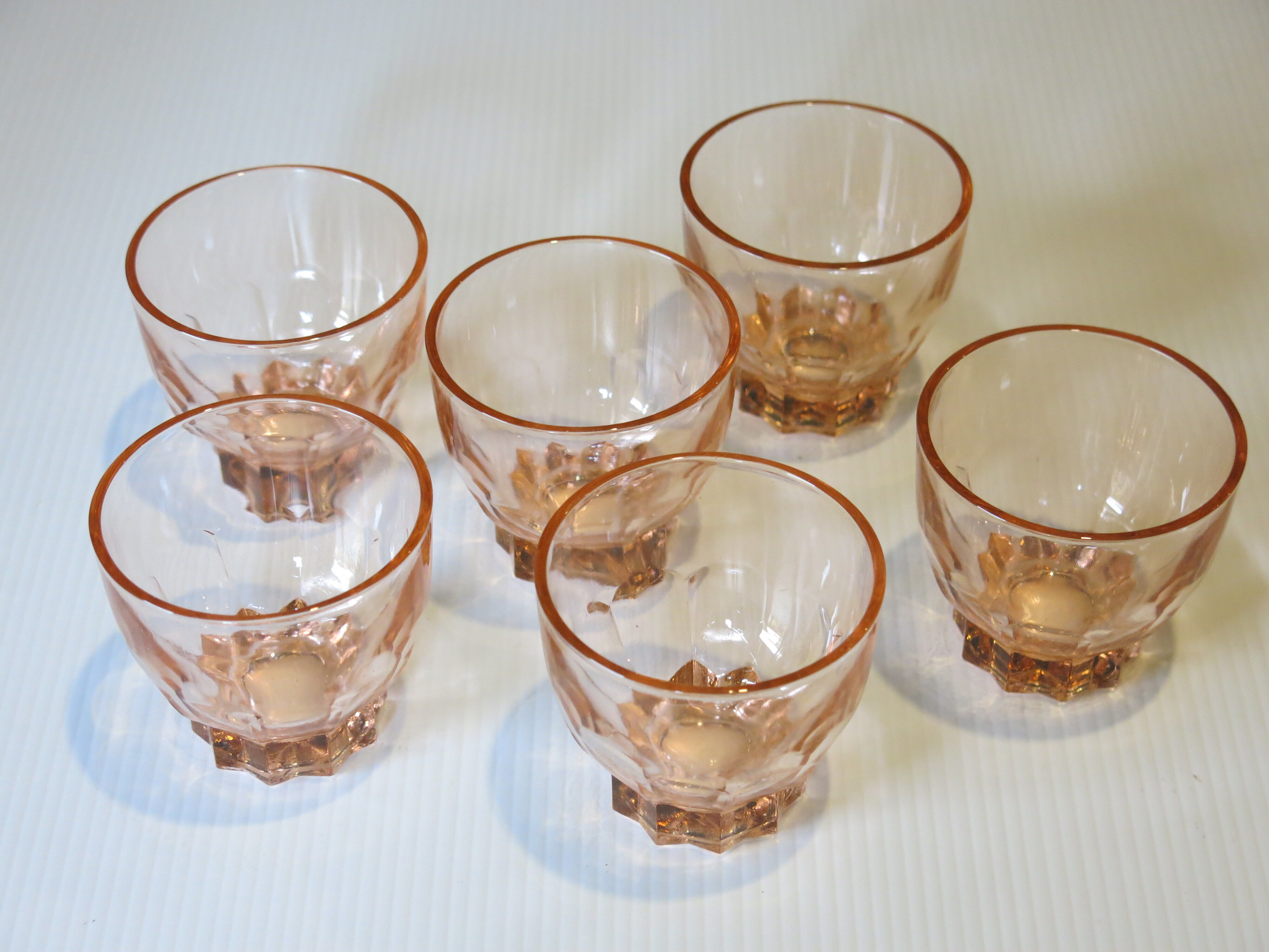 6 vintage pink glasses
