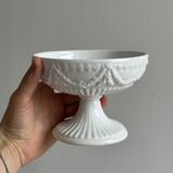 Decorated white porcelain cup