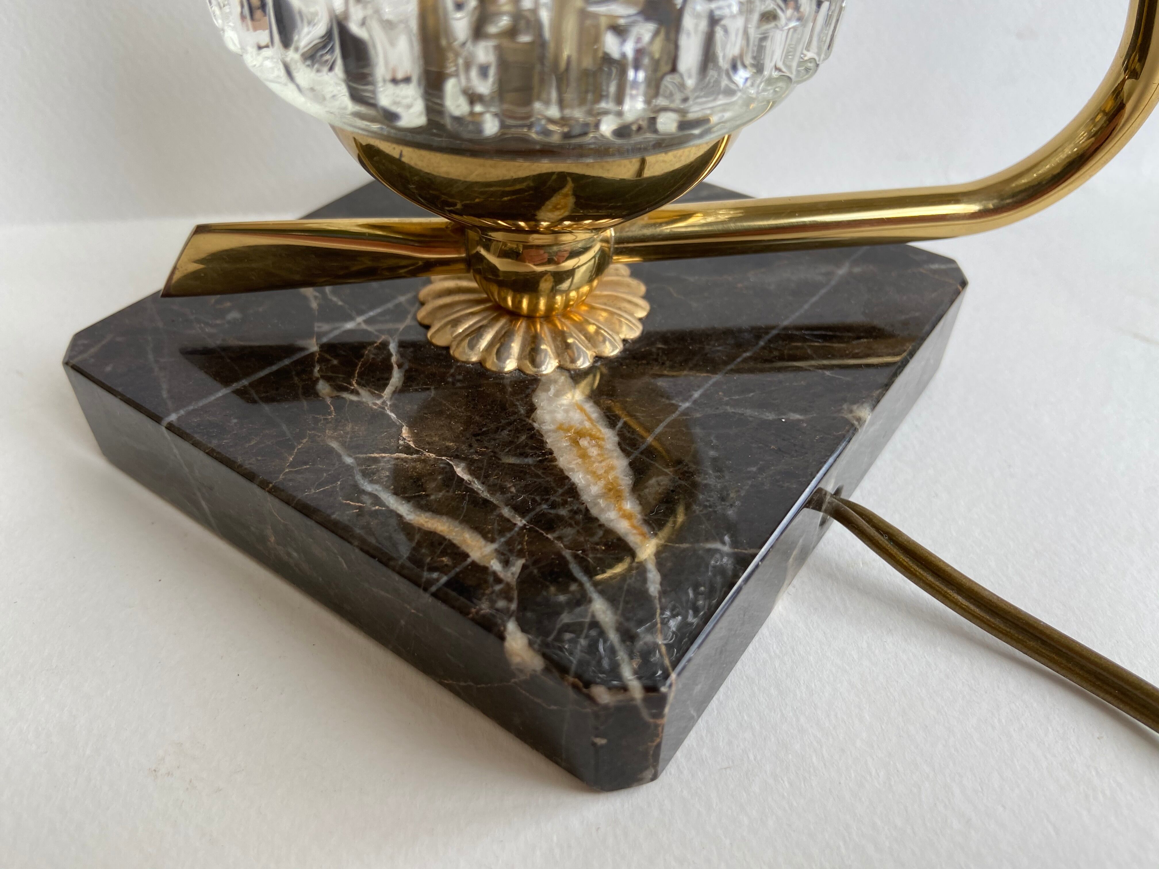 Marble table lamp and chiseled glass