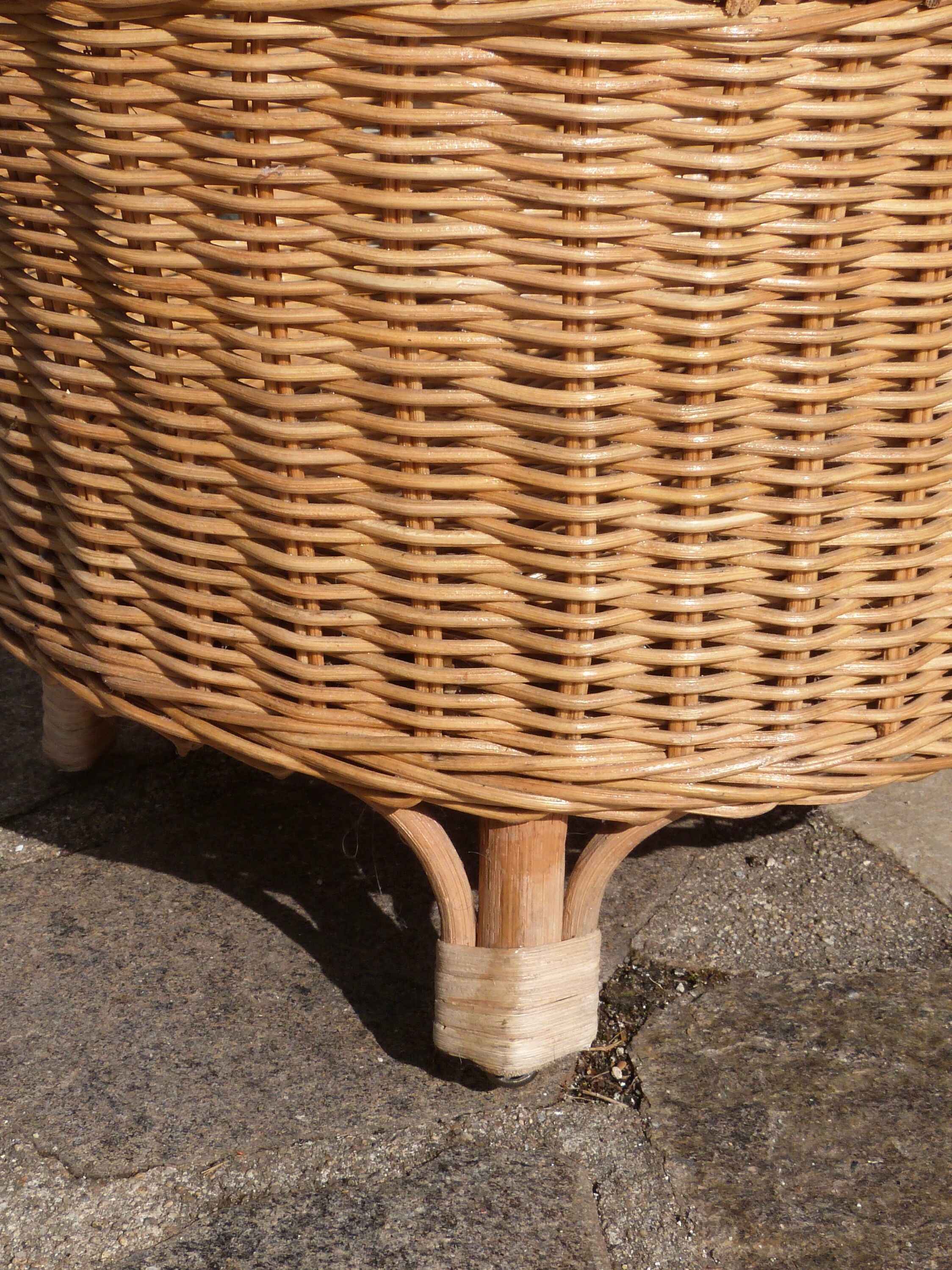 Rattan basket
