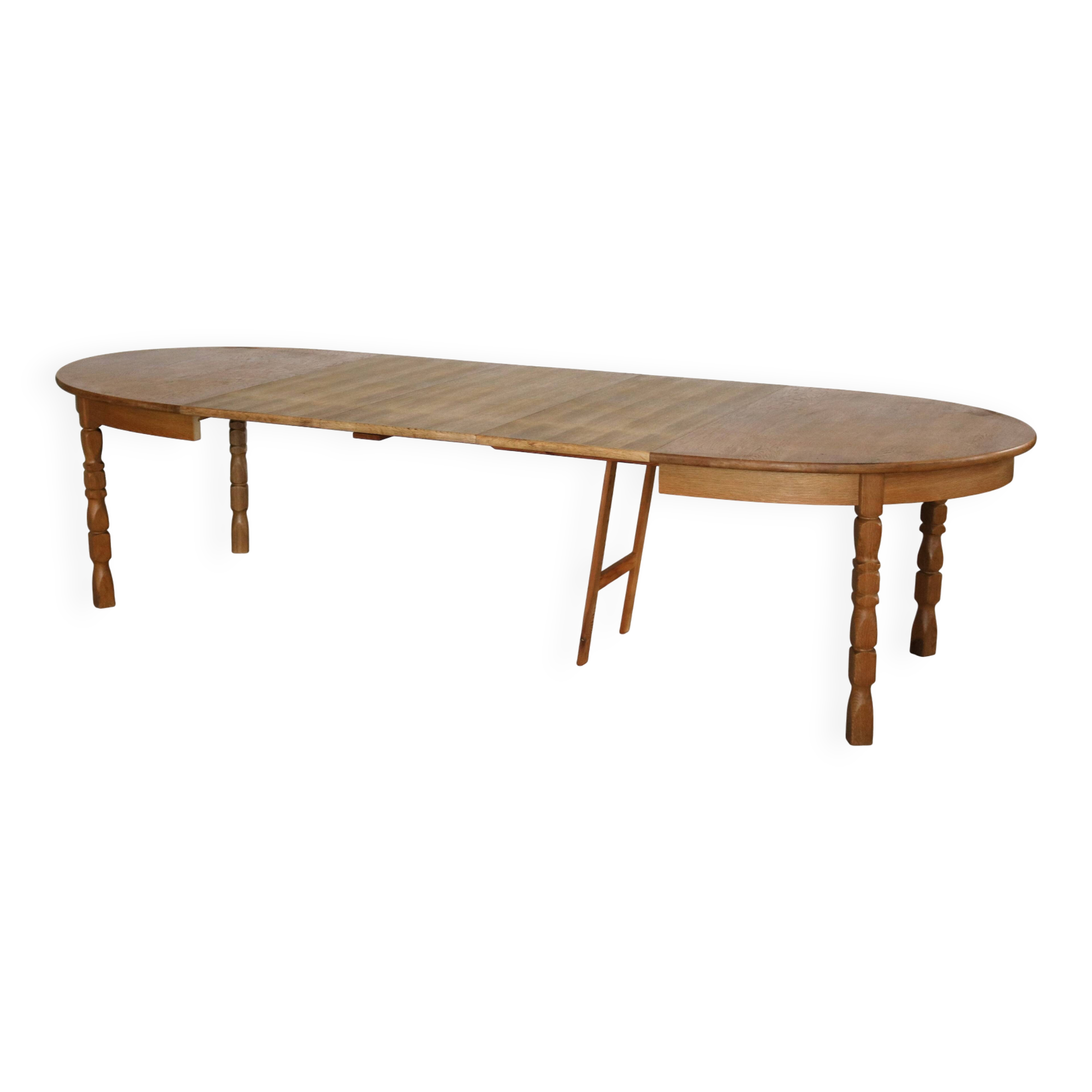 Table de salle à manger brutaliste | Table ovale | Extensible | Période Kjaernulf | 19