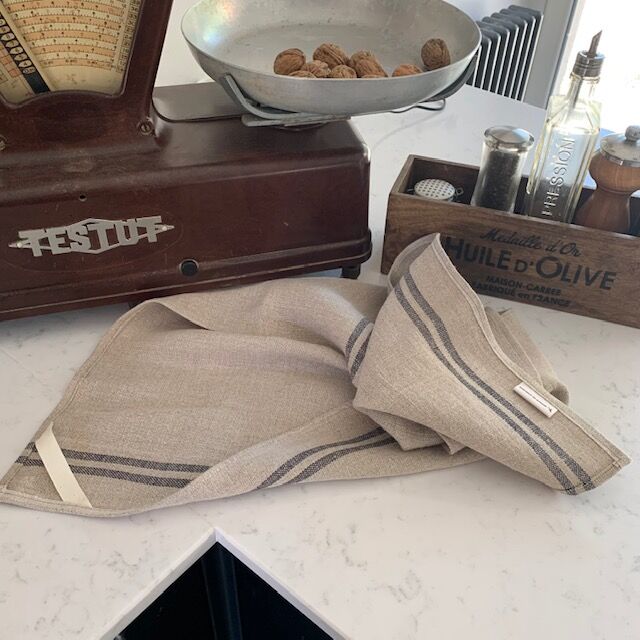 Linen tea towel