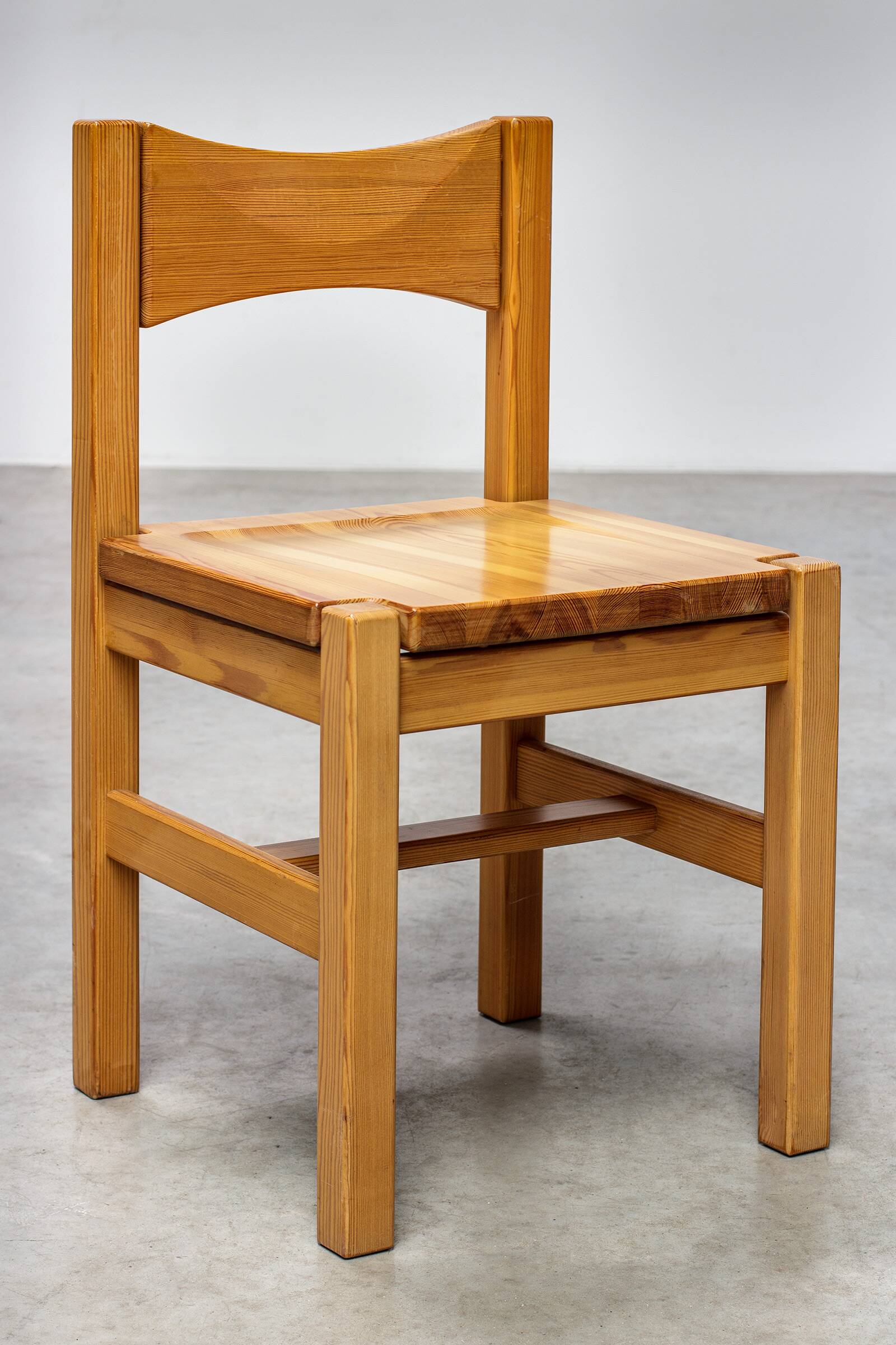 Ilmari Tapiovaara dining chairs for Laukaan Puu